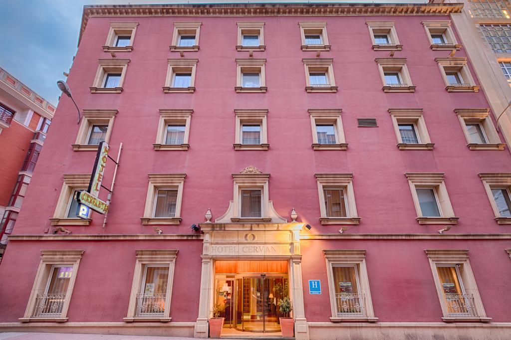 Hotel Cervantes Linares  Bagian luar foto